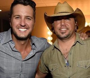 Luke Bryan Pulls His Videos From CMT: “Time For The Bud Light Treatment”