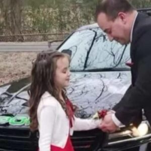 8-Year-Old Wants To Attend Daddy-Daughter Dance After Losing Father – So Kind Officer Takes Her.