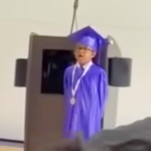 Kindergartener hits a nerve with adults when he dedicates graduation speech to late mom