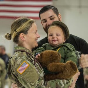 3 Yr Old Hasn’t Seen Soldier Mom For 9 Months, Ignores Military Rules and Runs To Mom