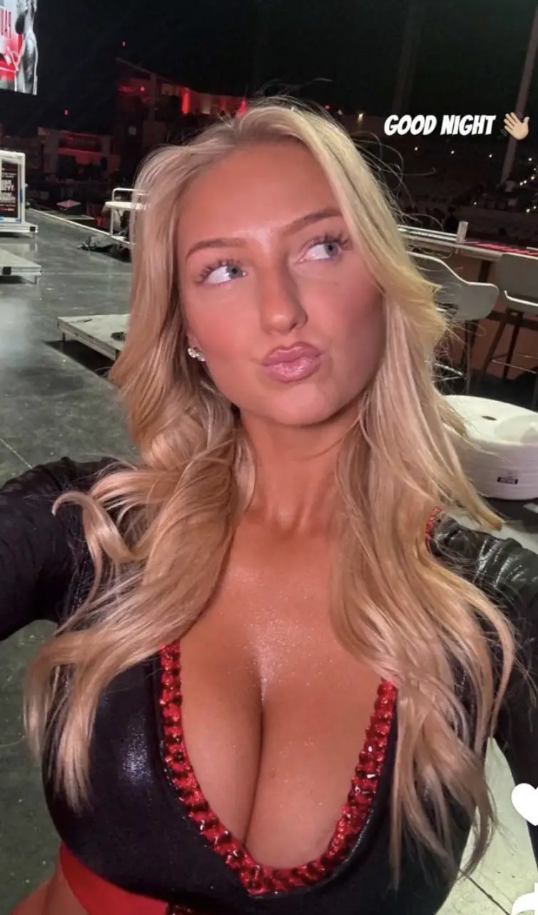 Ring Girl From Tyson-Paul Fight Has Been Identified After Going Viral