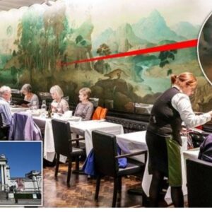 Huge Mural Was Painted 100 Years Ago, But Now The Restaurant Is Closing Because It’s “Offensive”